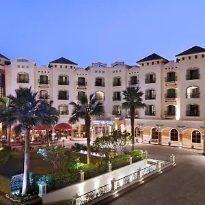 Hotel Crowne Plaza Al Waha, An Ihg